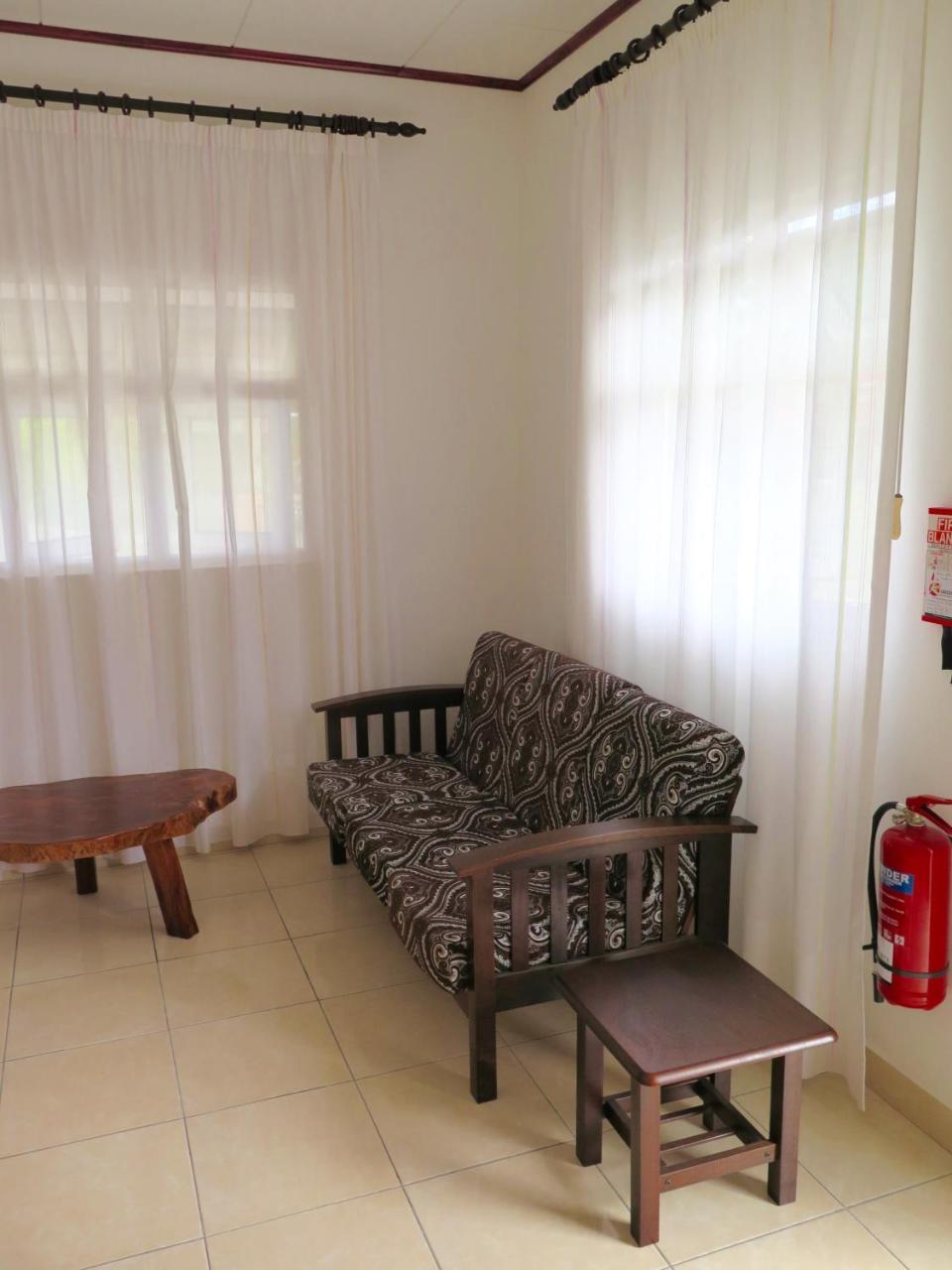 Fadine Self Catering Apartment La Digue Exterior photo